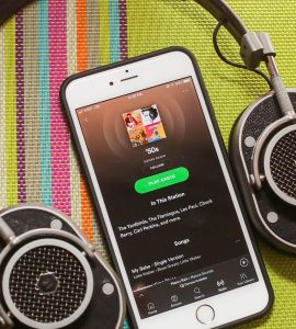 01 spotify headphones
